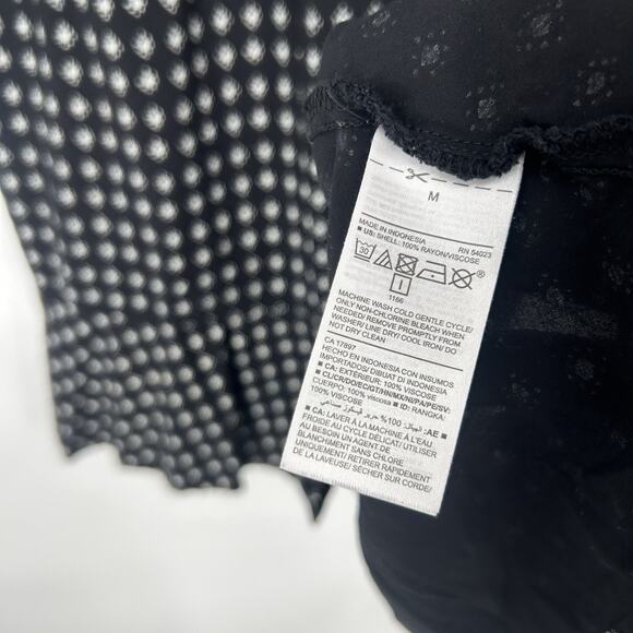 Old Navy Defined Waist Dress Black White Print Long Balloon Sleeves Keyhole Sz M - Picture 10 of 10